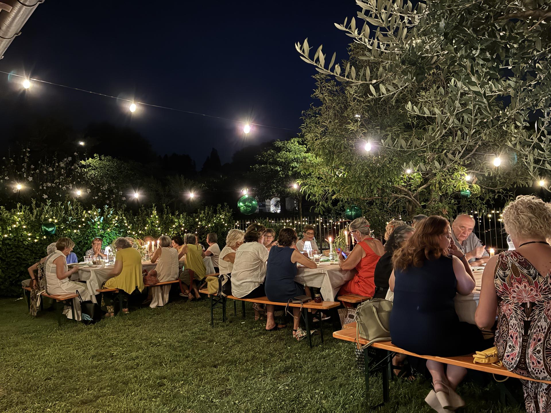 CENA DI MEZZA ESTATE IN GIARDINO